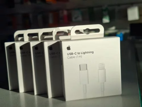 Type c-iphone cable